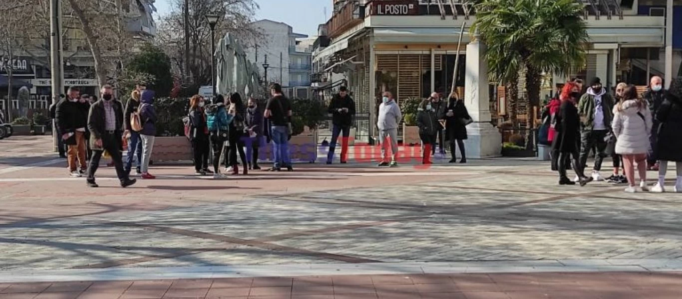 Εύοσμος: Κάτοικοι διαμαρτυρήθηκαν για 3η συνεχόμενη μέρα για τo lockdown και για τη δημιουργία hot spot αλλοδαπών
